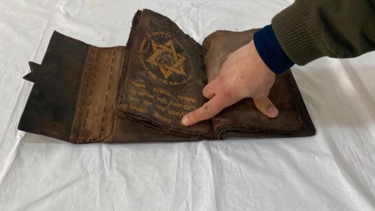 Kırşehir'de ele geçirildi, 2 kişi gözaltında: Tam 700 yıllık