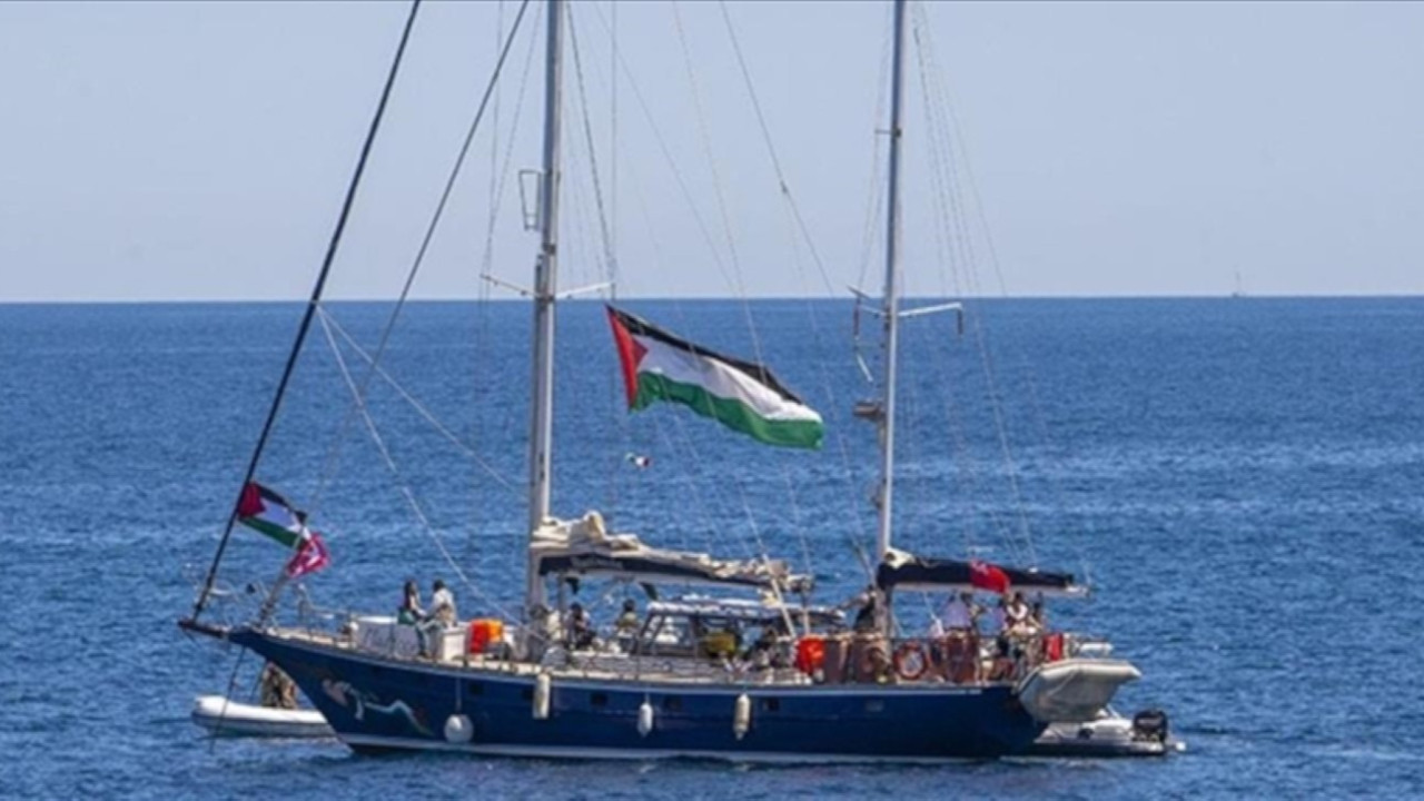 İsrail'den Özgürlük Filosu'na tehdit: 'Komandolar baskın yapacak'