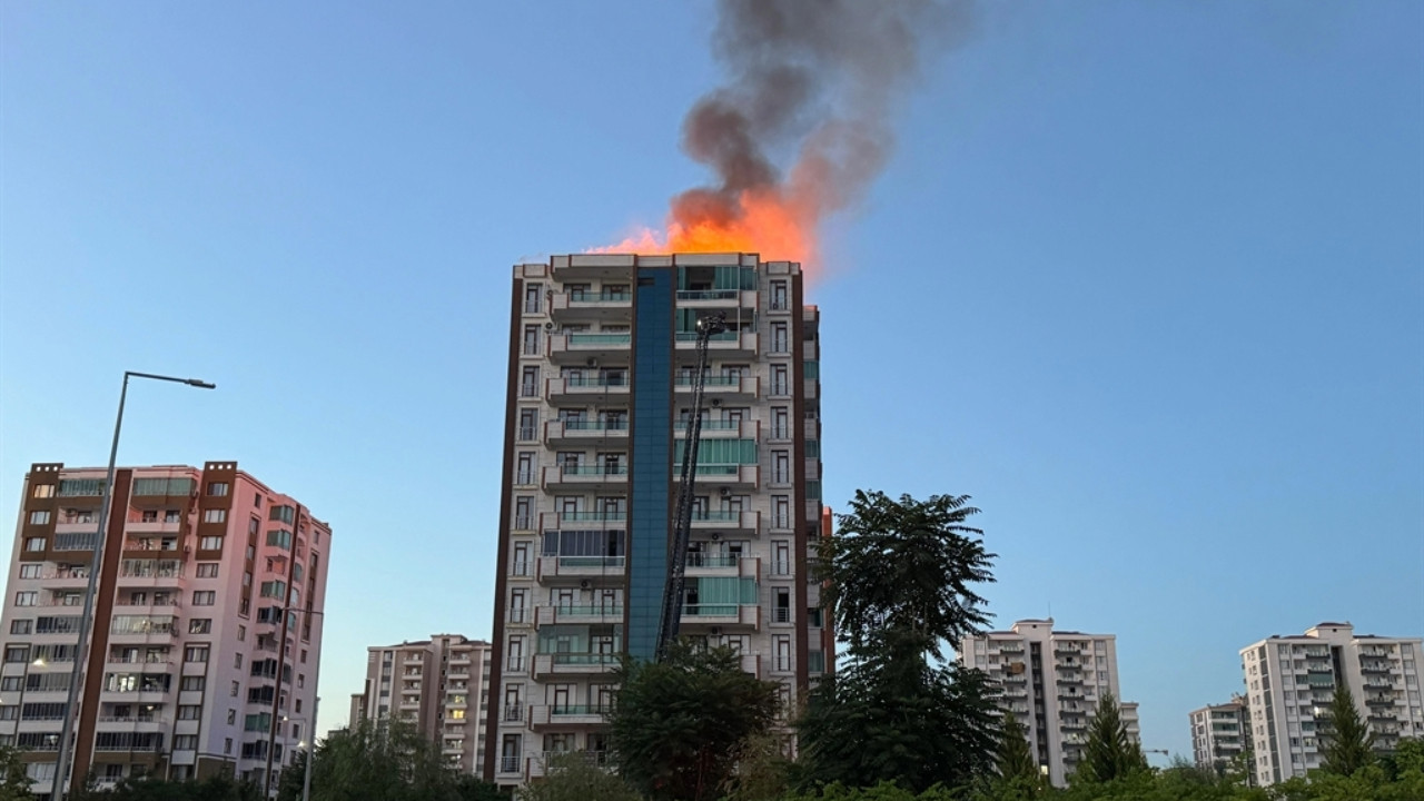 Yangında dehşet anları: Yaşadıklarını anlattılar