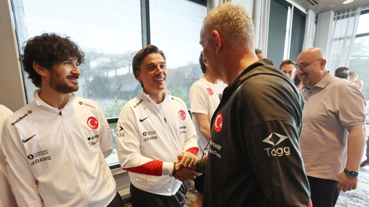 Hacıosmanoğlu: Cenabı Allah 2026 Dünya Kupası'nda olmayı nasip etsin