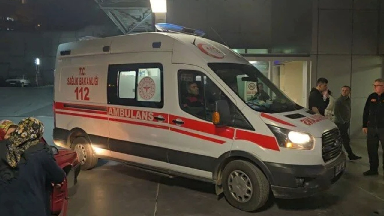 Aniden fenalaşıp öldü