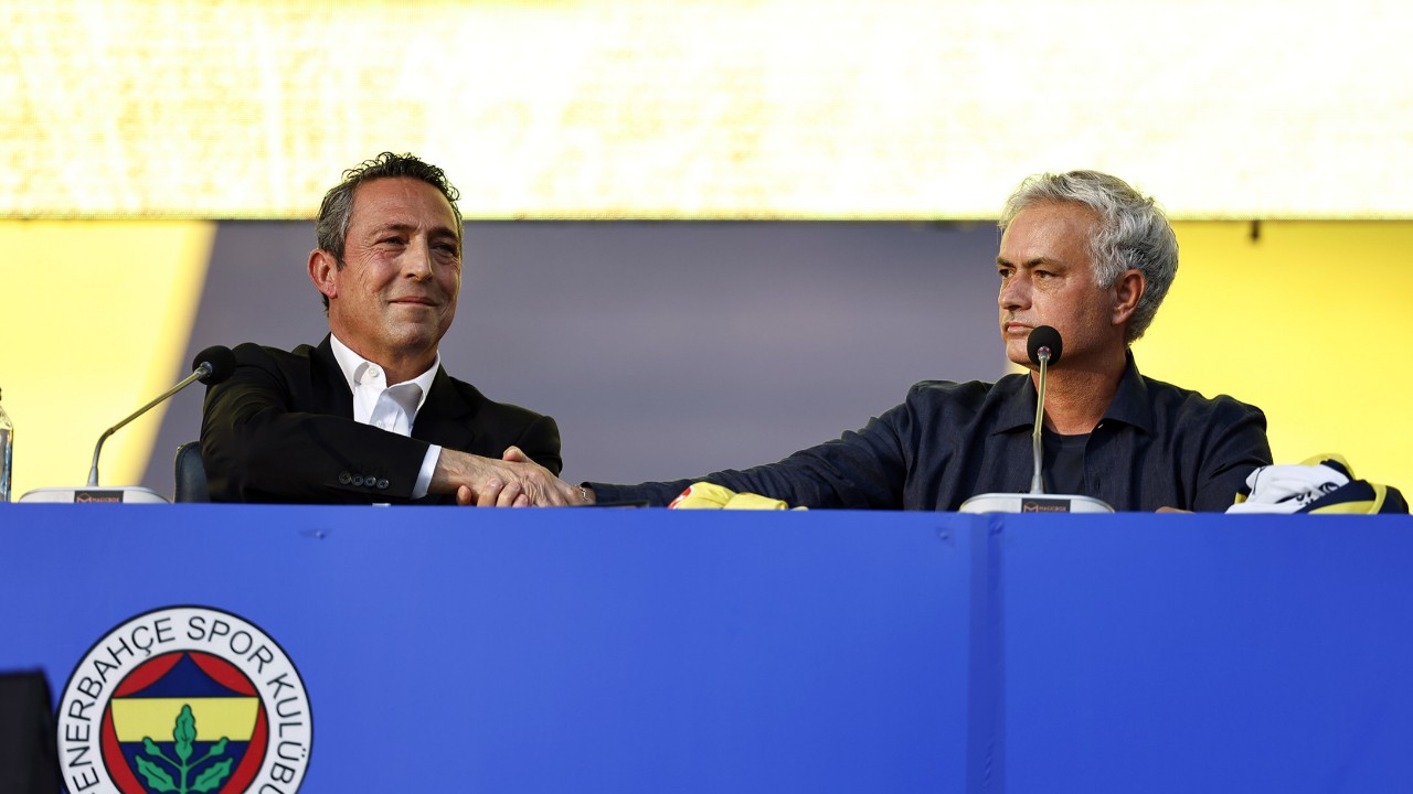 Ali Koç Mourinho kararını verdi! İhtimaller: Yüzde 90'a yüzde 10!