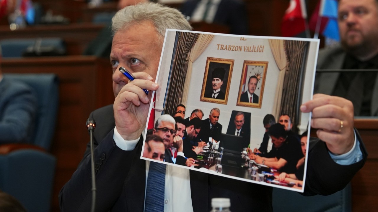 Trabzon'da tepki büyüdü: AKP İl Başkanı bile vardı, neden çağrılmadı?