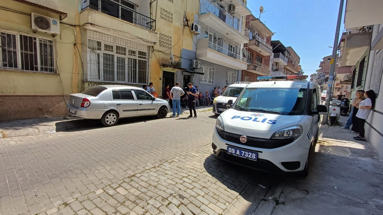 Uyurken öldü