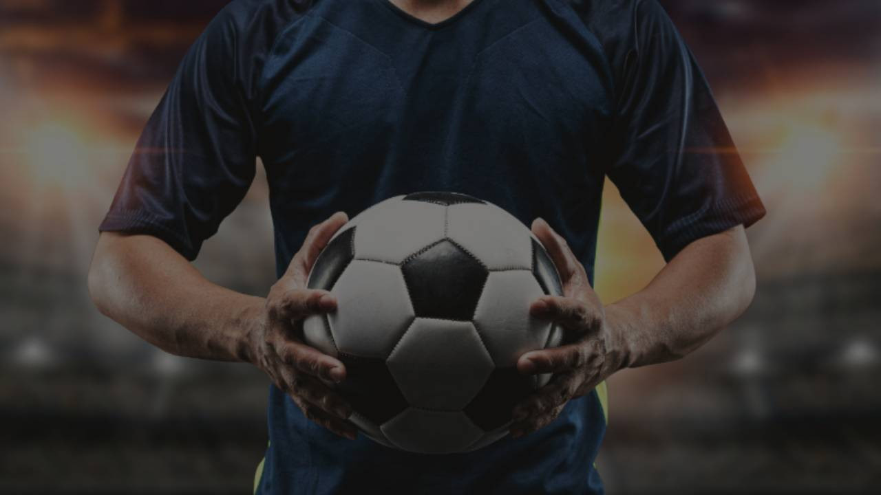 6 futbolcuya dolandırıcılık suçlaması: Vurgun 3 milyon Euro'dan fazla