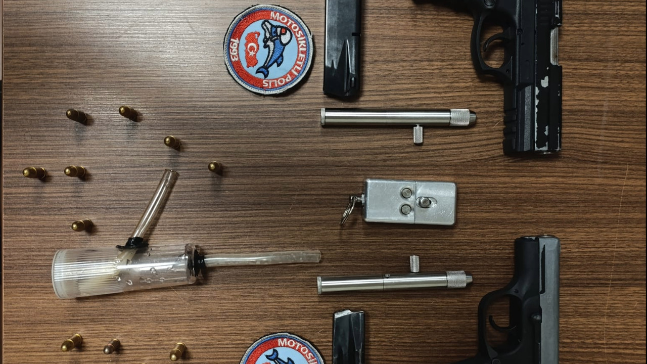 İstanbul'da suikast silahları ele geçirildi