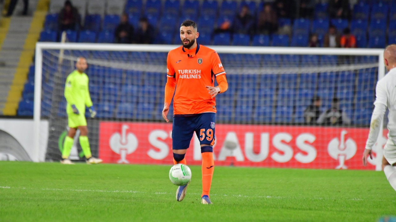 Türkiye'den Yunanistan'a transfer: Touba imzaladı