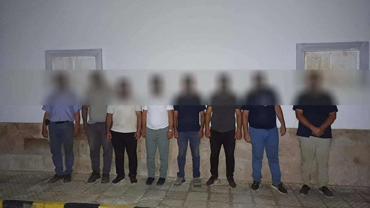 Define avcılarına suçüstü: 8 gözaltı