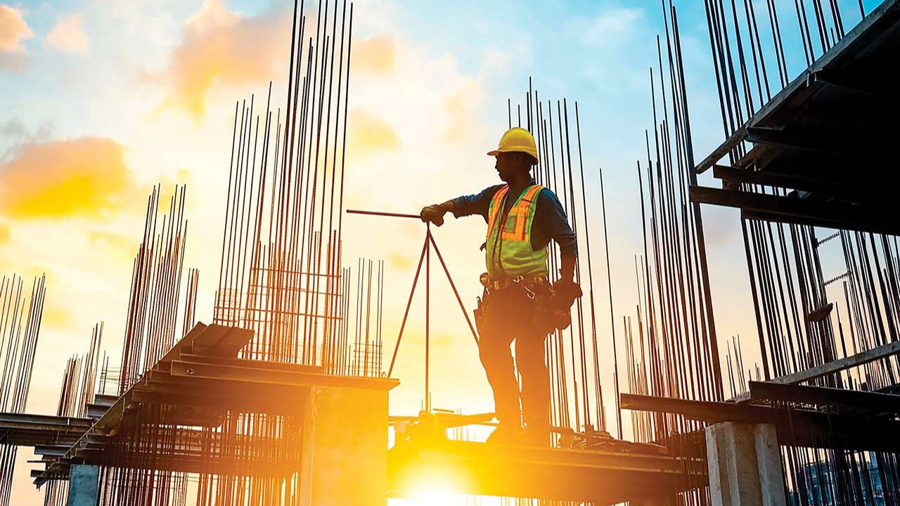 Yüksek faiz müteahhidi zorluyor