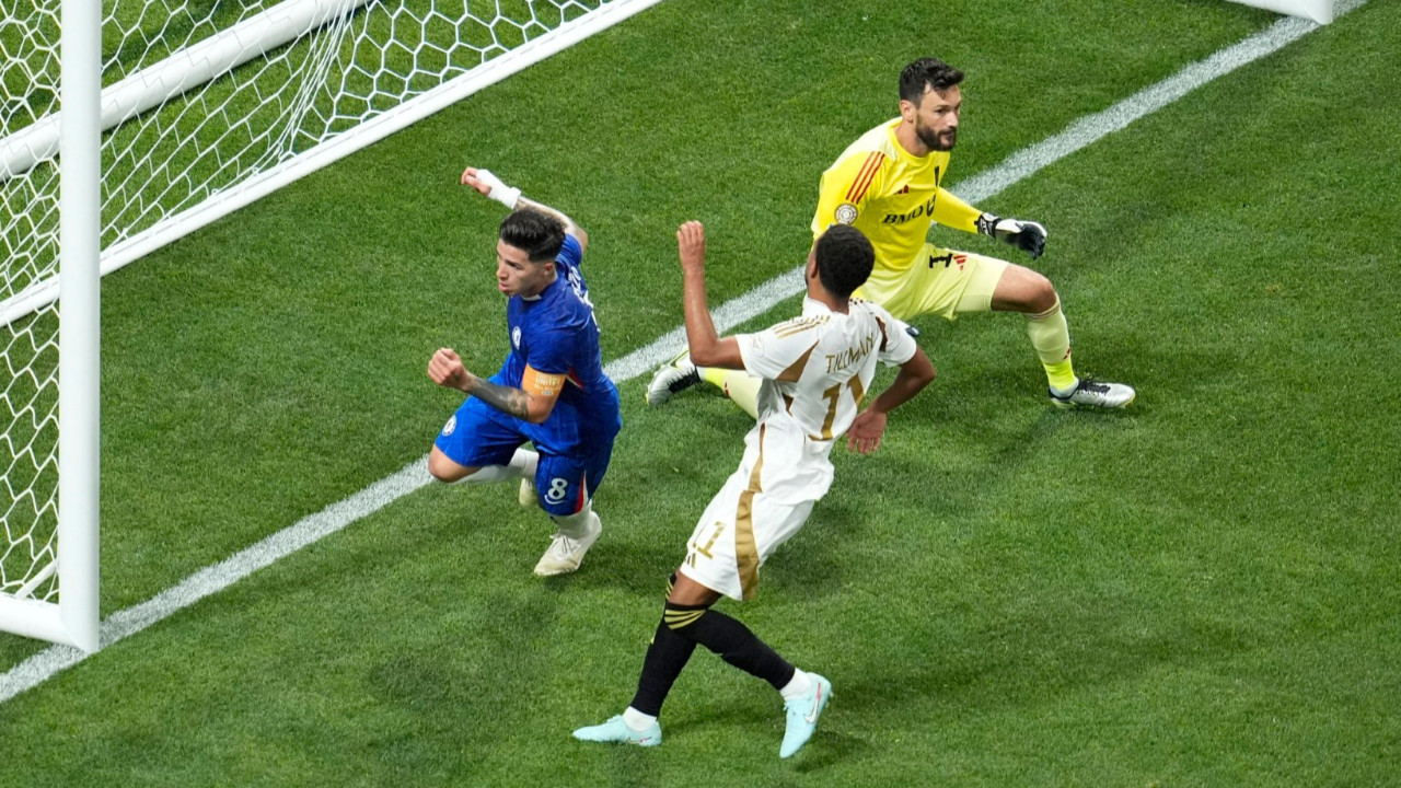 Chelsea, Los Angeles'ı rahat geçti