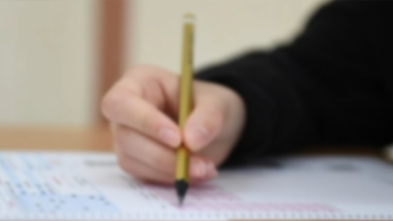 Bursa'dan sonra bir skandal da İstanbul'da! LGS'den ağlayarak çıktılar