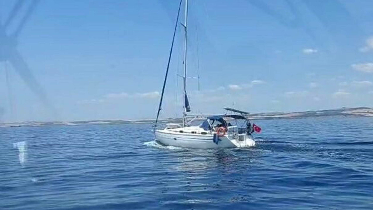 Yelkenliden 52 kaçak göçmen çıktı