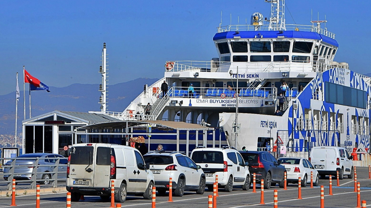 20 Haziran itibariyle geçerli olacak: İzmir'de feribot ücretlerine zam
