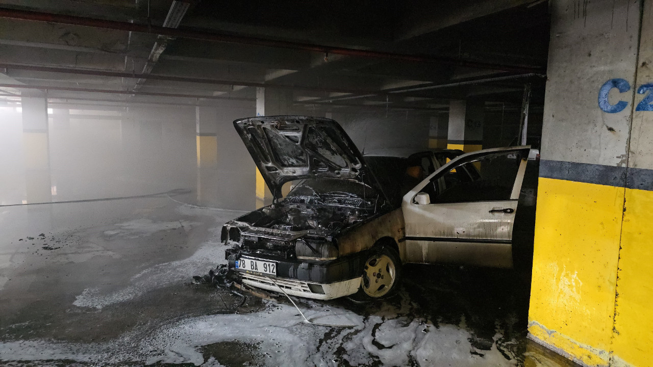 Hastane otoparkında yangın paniği