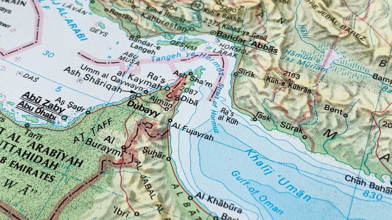 İran'dan bütün dünyayı etkileyecek tehdit: Hürmüz'ü kapatırız