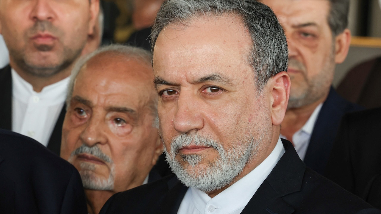 İranlı bakan savaşın gölgesinde Türkiye'ye gelecek