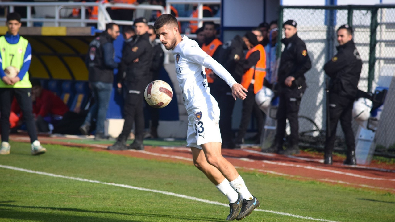 Göztepe'ye 25'lik sol bek