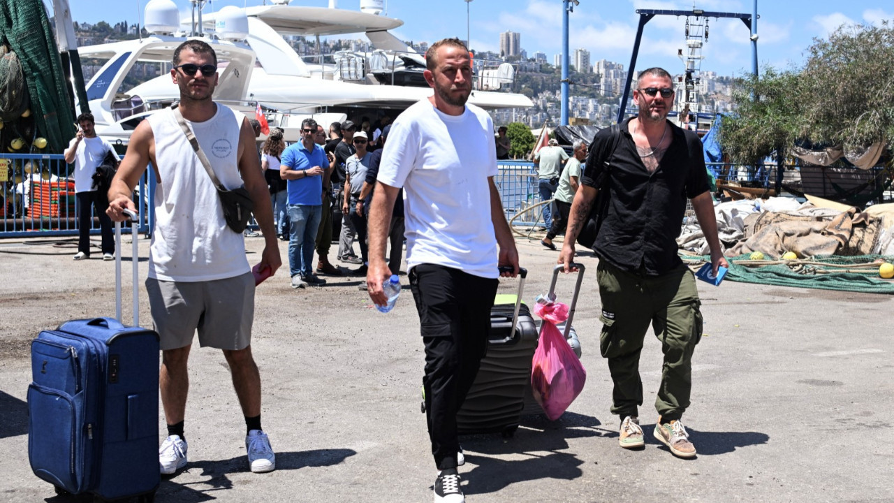 Güney Kıbrıs'ta okullar İsraillilere açıldı