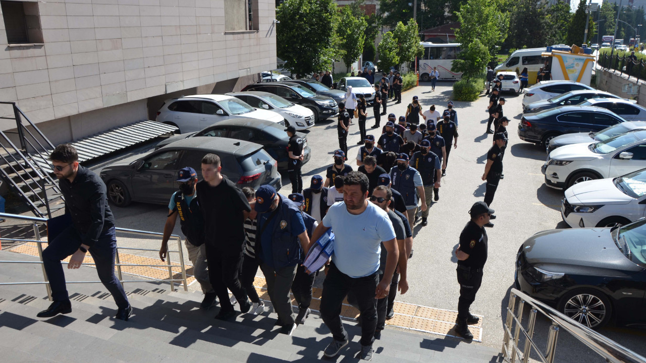 Sosyal medyada yatırım dolandırıcılığı: Hesaplarda 235 milyon hareketlilik