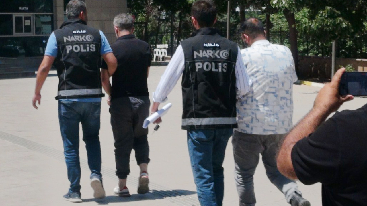 Motosikletten 209 bin 687 adet uyuşturucu hap çıktı