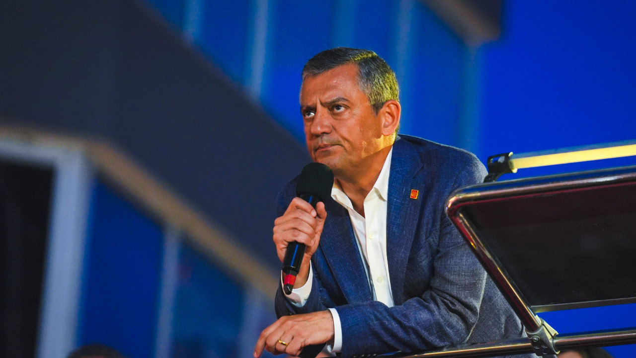 Özel'in dokunulmazlık dosyası komisyona gönderildi