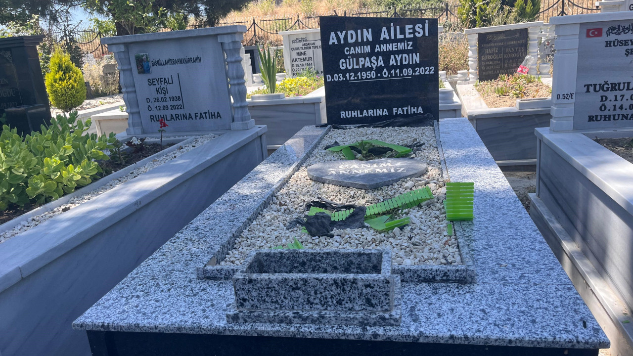 Annesinin mezarına 2.5 yılda 20 kez saldırdılar