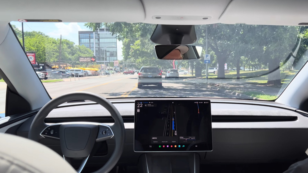 Robotaksi rekabeti kızışıyor: Google Çinlilerle karşı karşıya