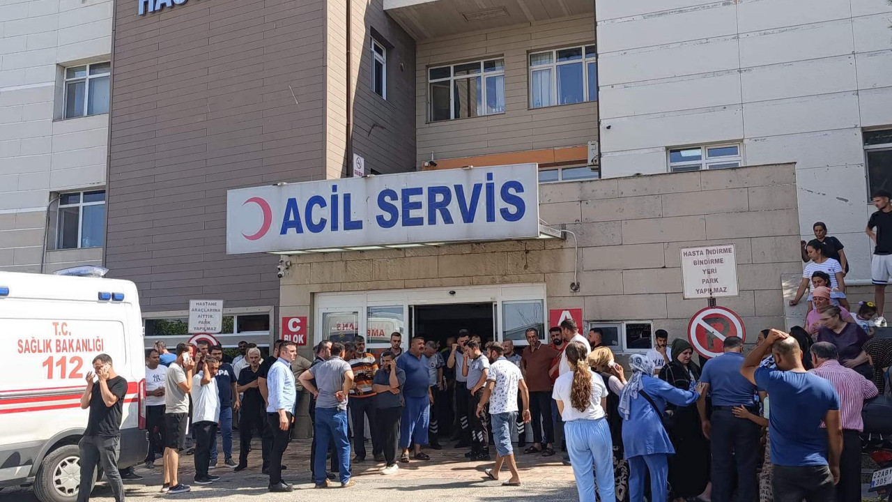 Feci kazada can pazarı: 2'si çocuk 5 kişi öldü
