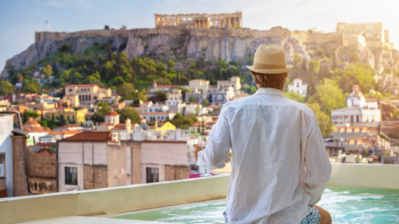 Yunanistan'a milyoner göçü hızlanıyor