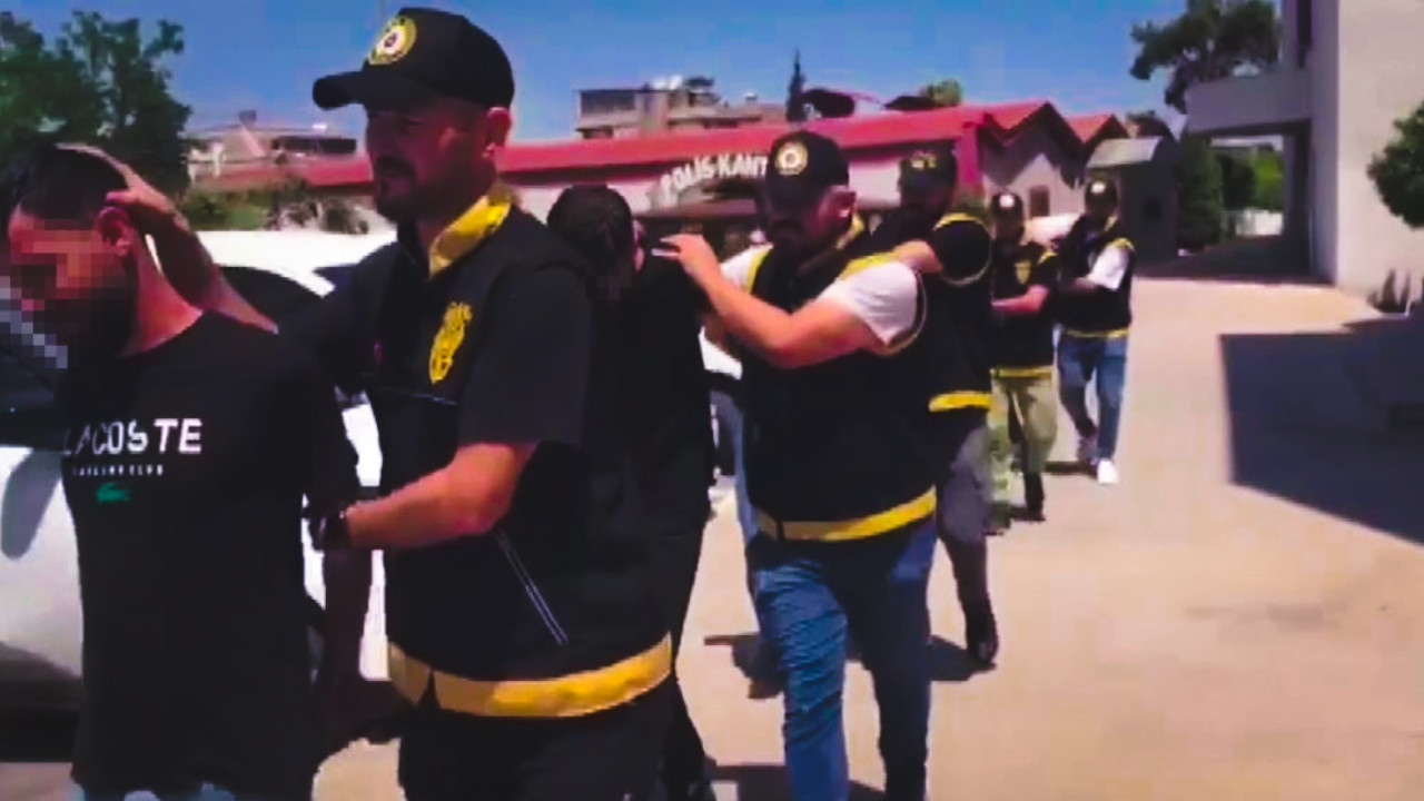 'Parola Vatan' diyerek milyonları götürdüler, yemek yerken yakalandılar