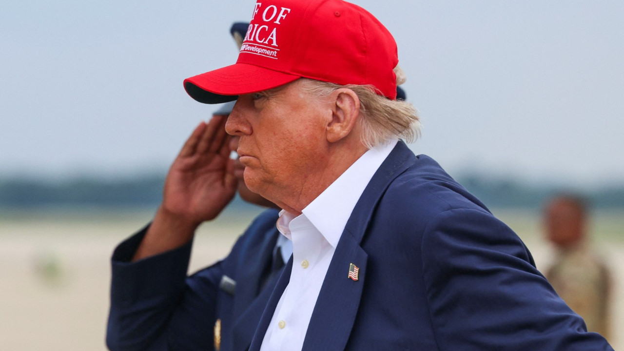 Trump: Tarife erteleme süresini uzatmayı düşünmüyorum