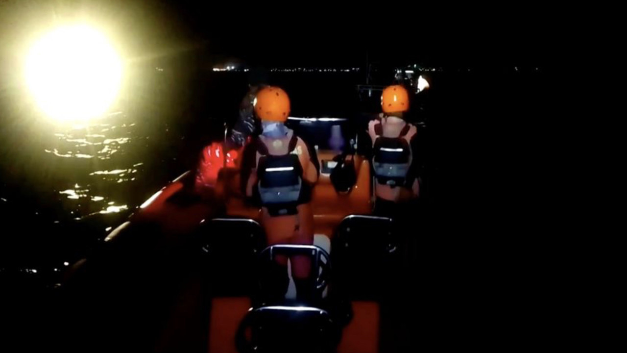 Turizm cennetinde facia: Feribot battı, ölü ve yaralılar var