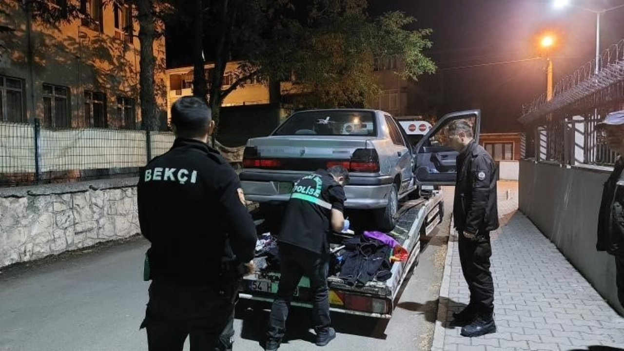 Çalıntı araçtan çıkan kıyafet şaşırttı
