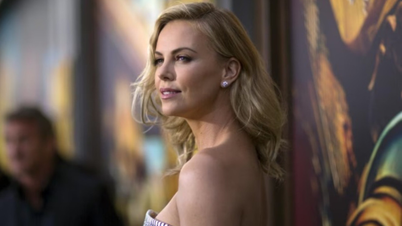 Ünlü oyuncunun lüks arabası evinden çalındı