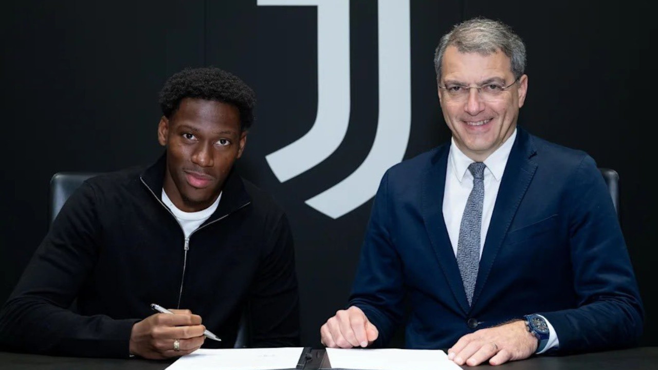 Jonathan David resmen Juventus'ta