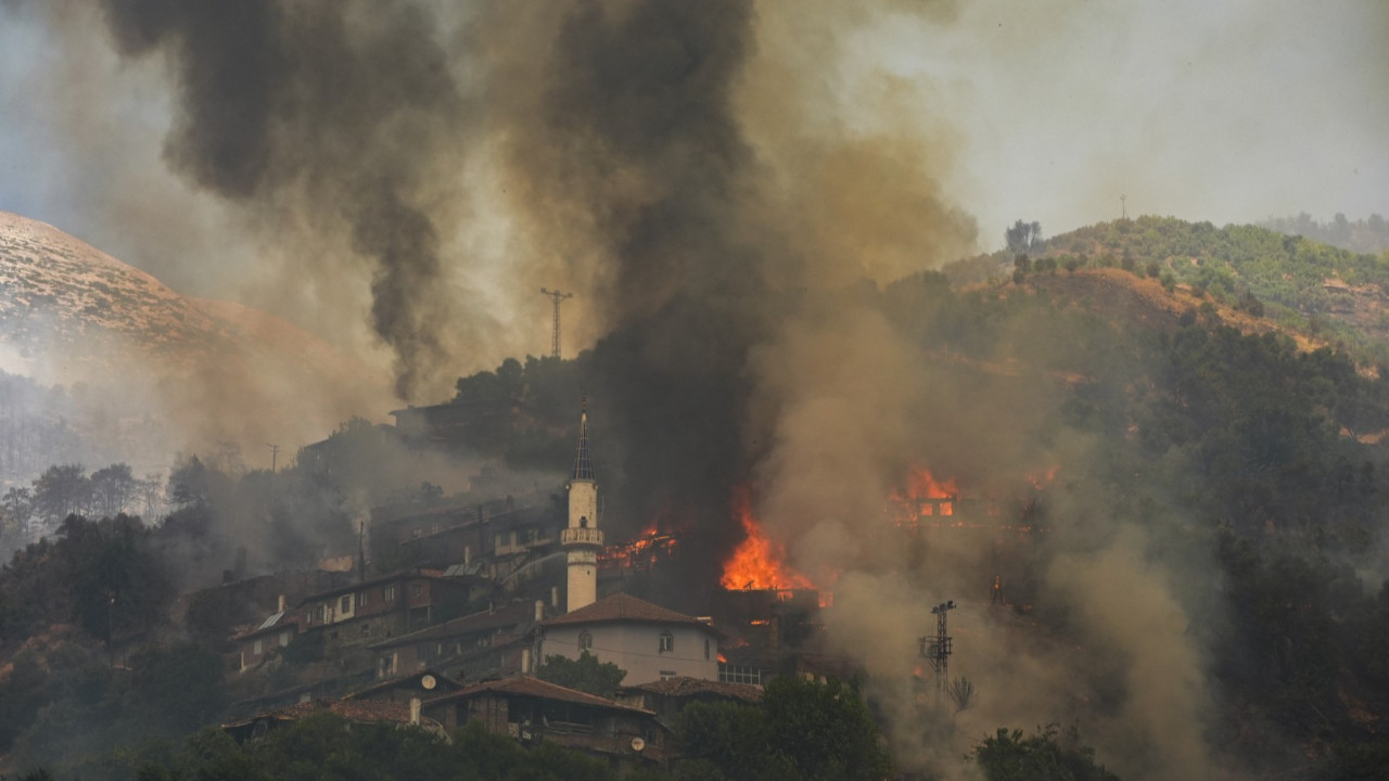 Ödemiş yangınında can kaybı 3'e yükseldi