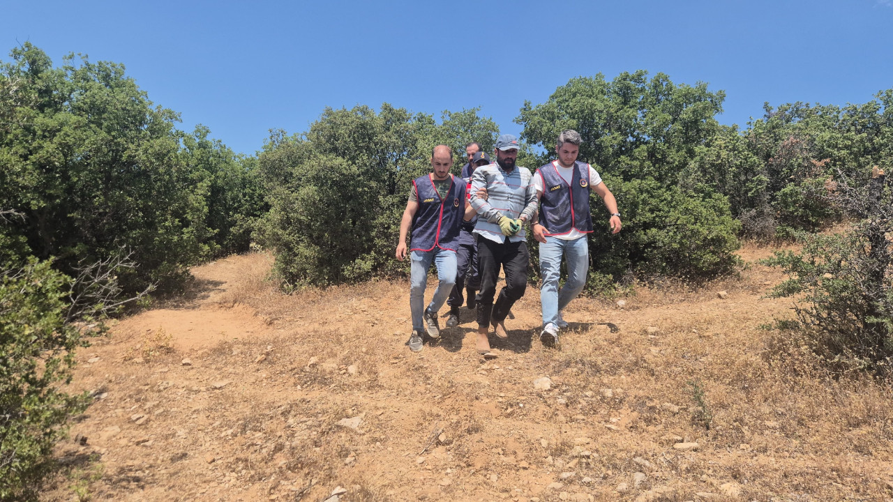 Yakalanmamak için ormanda saklandı, hayvan derisiyle hayatta kaldı