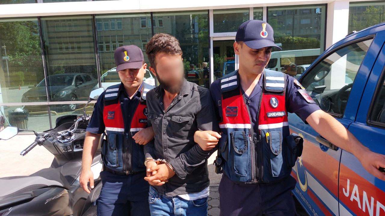Husumetlisine saldırırken iki kişiyi vurdu: Özür diledi