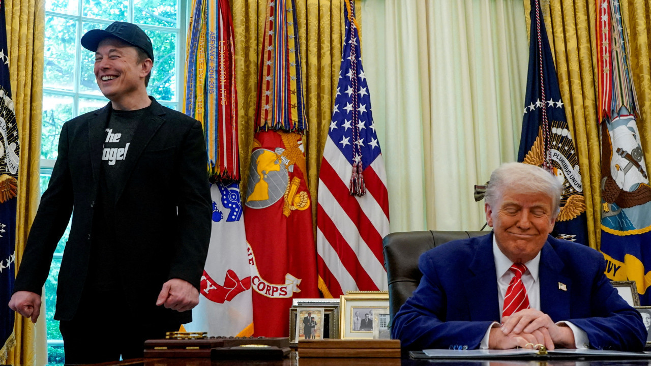 Trump-Musk kavgasında yeni perde: Birbirlerine saydırdılar
