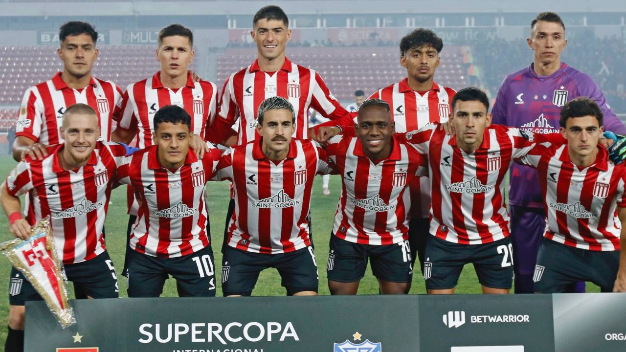 Muslera ilk maçında kupayı kaptırdı: Performansı eleştirildi