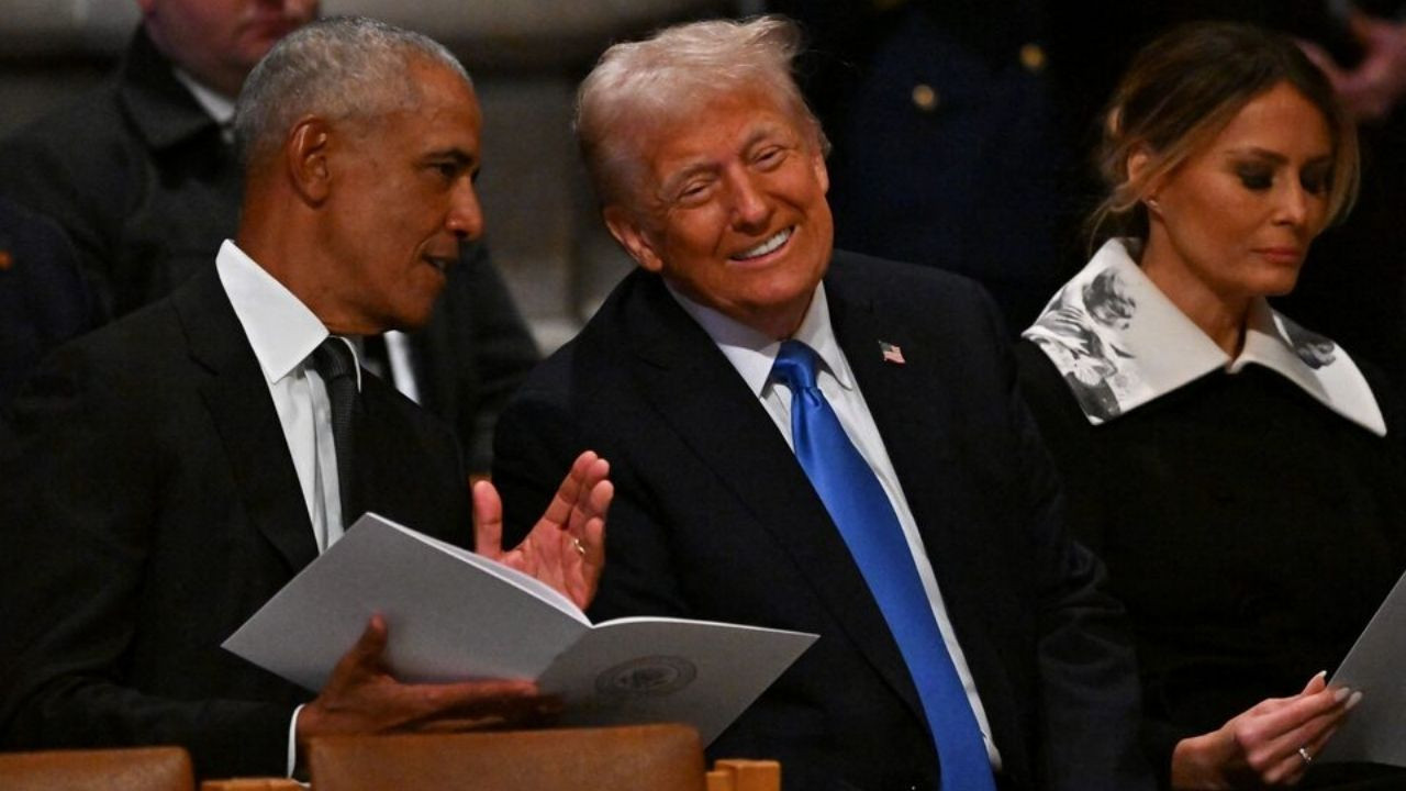 Trump ve Obama'nın cenazede ne konuştukları ortaya çıktı