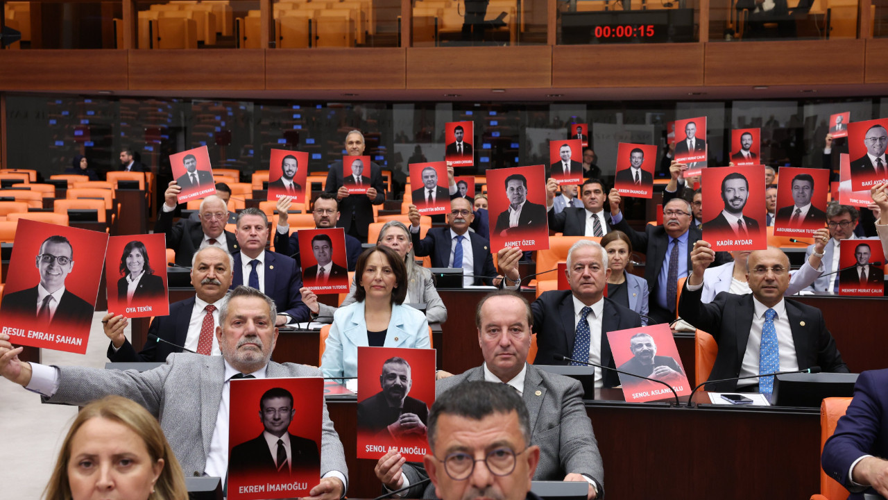 CHP ayakta: Teslim olmayacağız