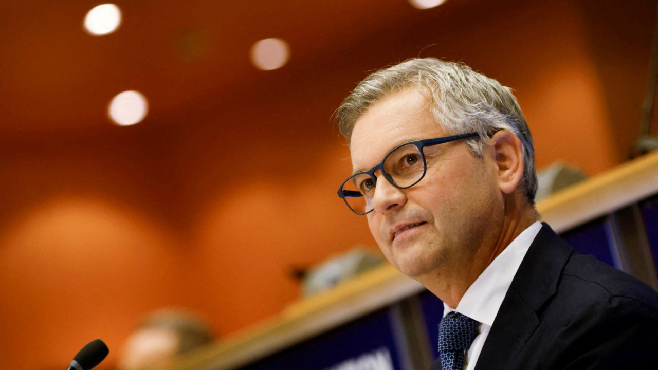 Avrupa heyetinin ziyareti fiyaskoya dönüştü... Bakanları sınır dışı ettiler