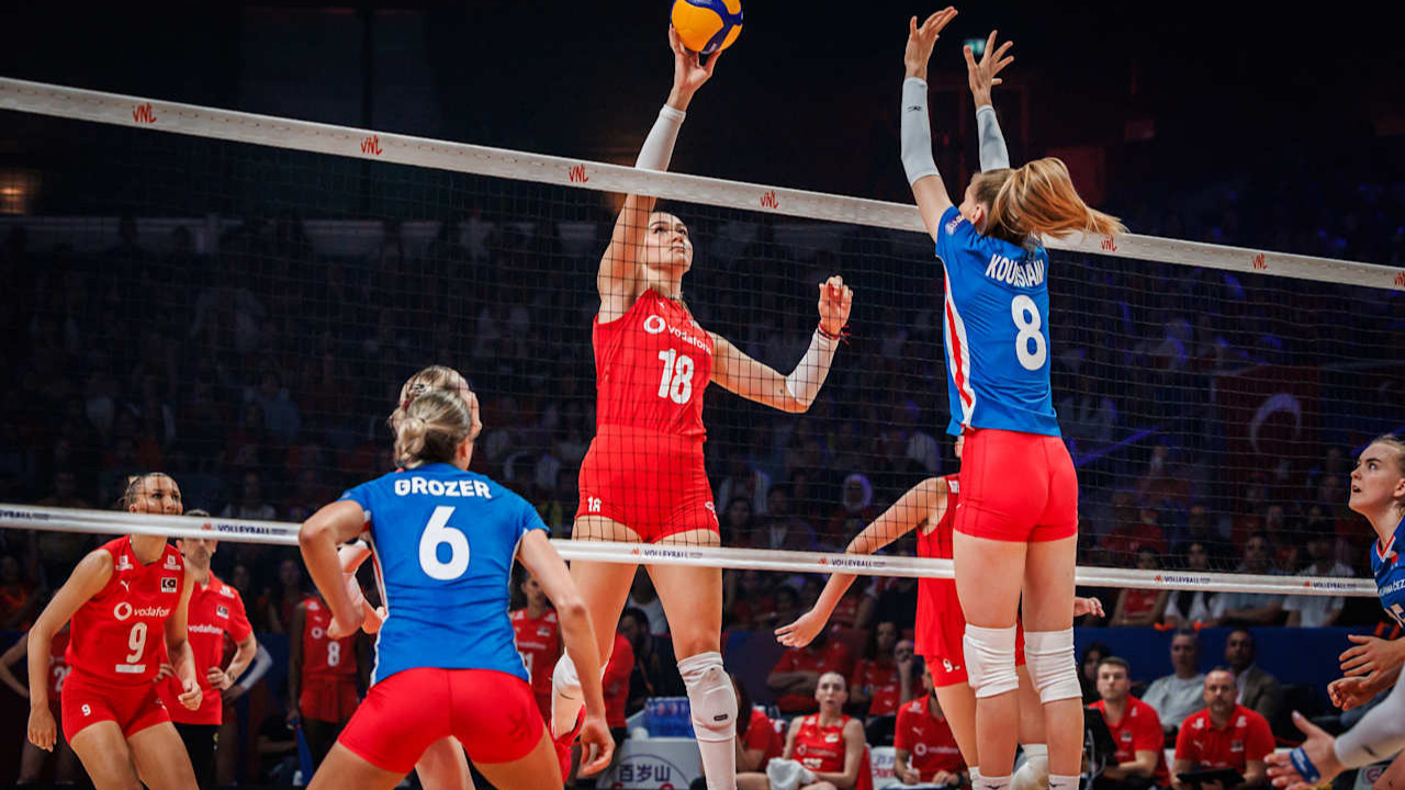 Filenin Sultanları Çekya'ya diş geçiremedi: Nazar boncuğu olsun