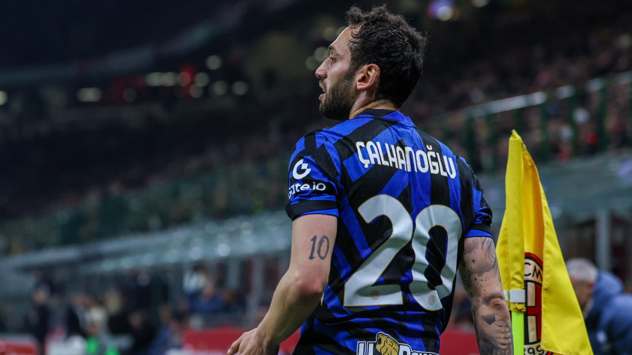 Hakan Çalhanoğlu'nun geleceği netleşiyor: Inter kararlı, Galatasaray sessiz