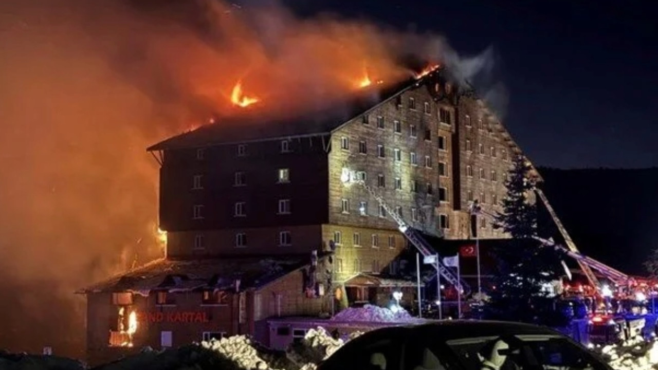 Otel yangınında ölen kızının son sözlerini anlattı: Anne ölmek istemiyorum