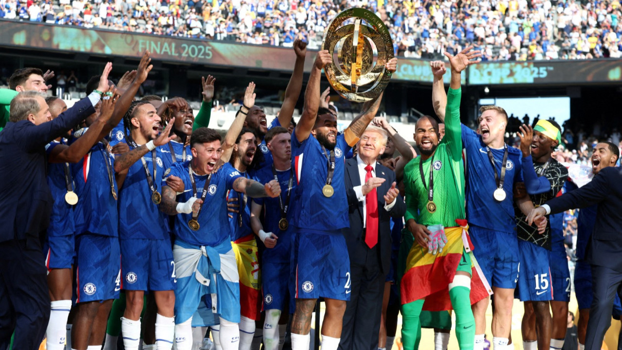 Chelsea 15 yıldızını kapının önüne koydu: Hepsi satılık