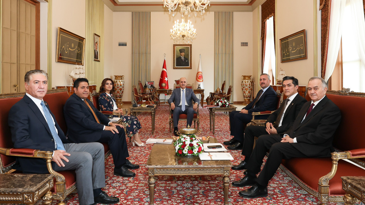 Kurtulmuş, liderler turuna çıkacak