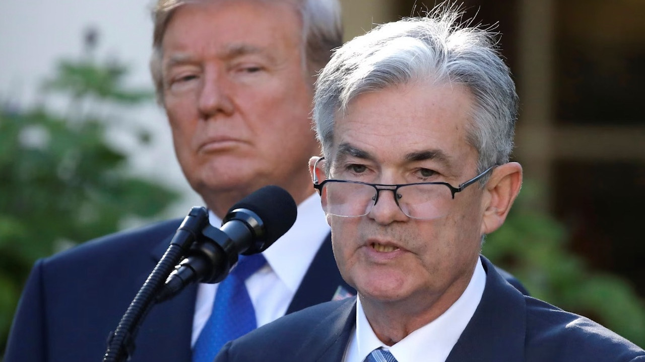 Trump'tan Fed'e Powell çağrısı: Kontrolü devralın
