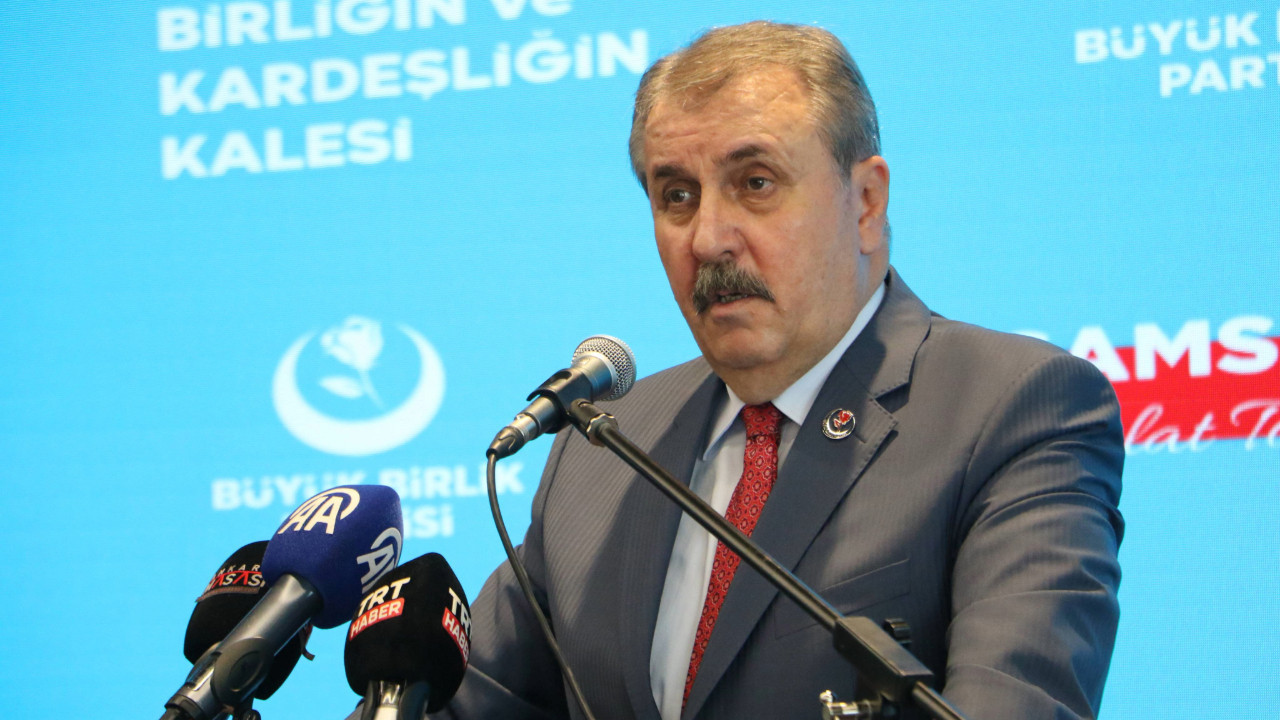 Küçük ortak tepkili: Millet buna 'dur' der